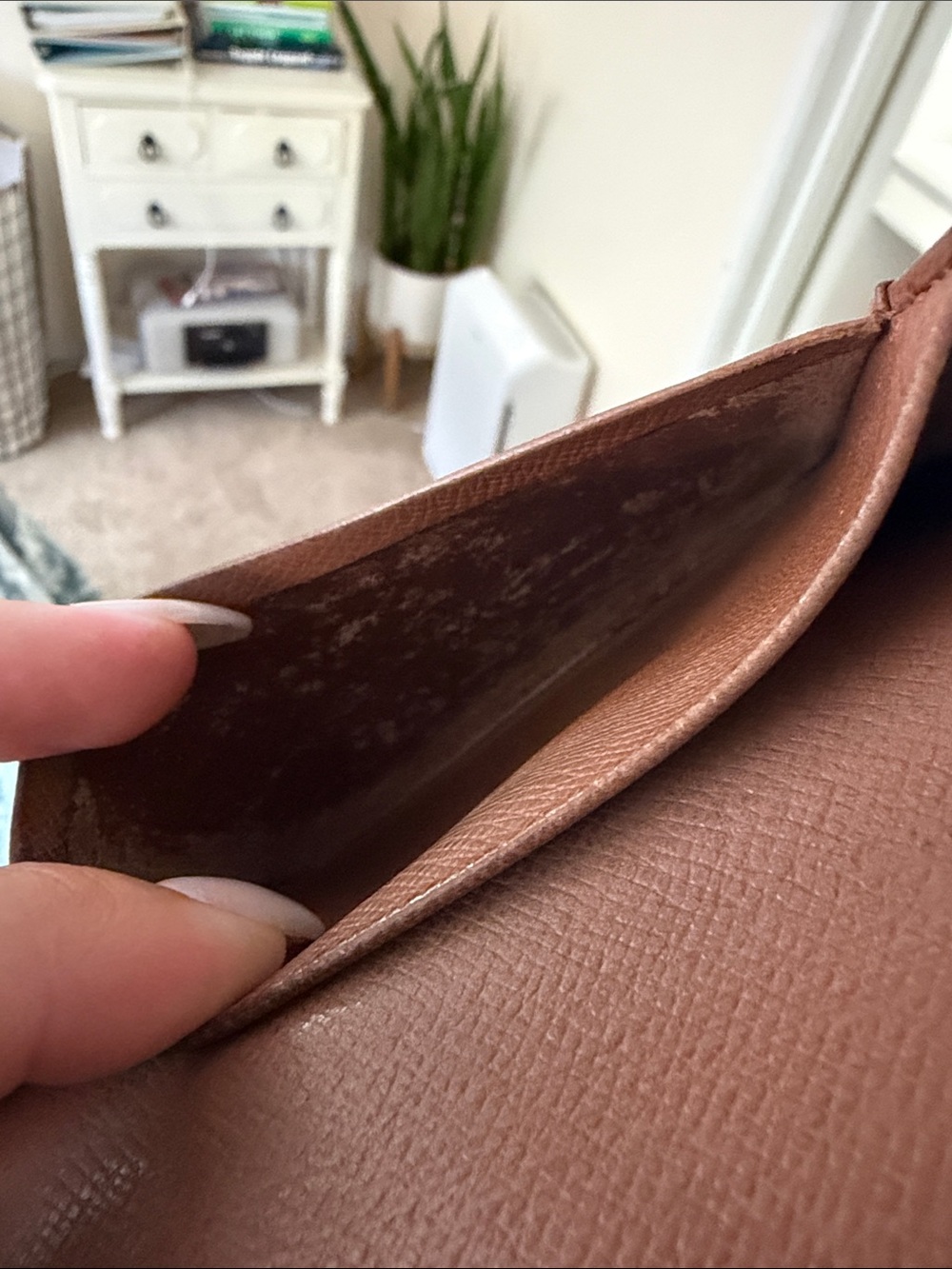 Louis Vuitton Monogram Card Holder in Brown and Gold Canvas - Picture 9 of 11